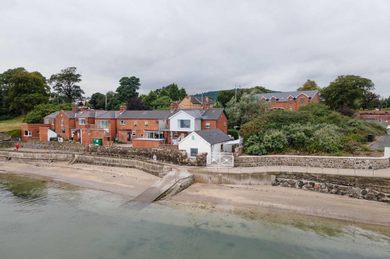 Villa Coastguard Boat House On Belfast Lough à Newtownabbey Extérieur photo