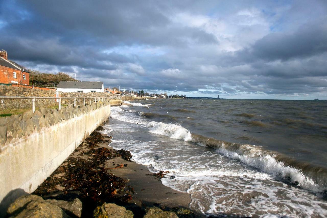 Villa Coastguard Boat House On Belfast Lough à Newtownabbey Extérieur photo