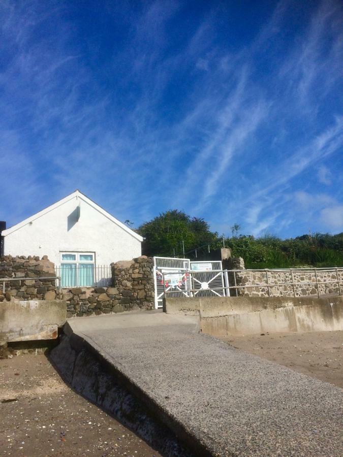 Villa Coastguard Boat House On Belfast Lough à Newtownabbey Extérieur photo